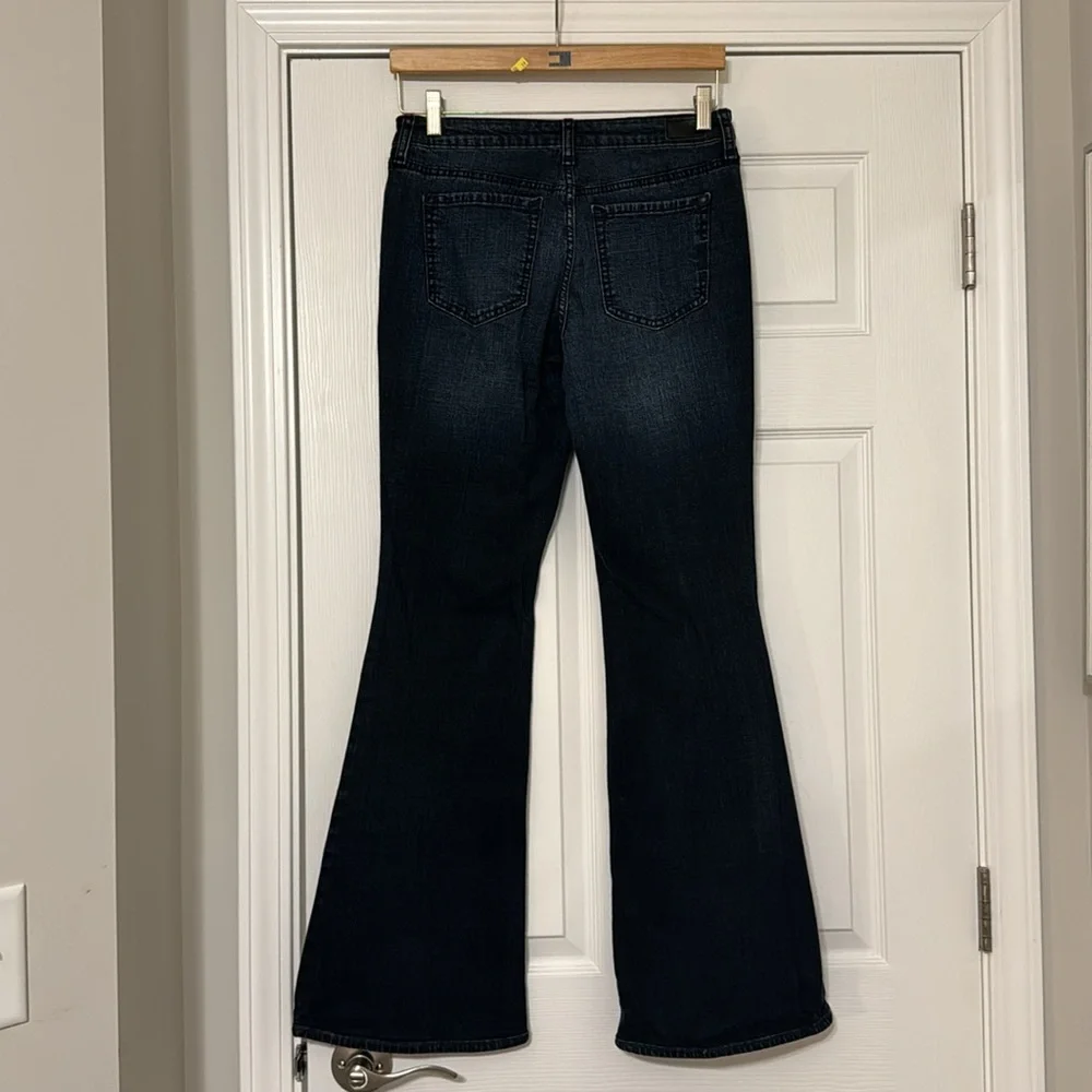 Jessica Simpson wide leg Jeans. Size 29 - Picture 2 of 4